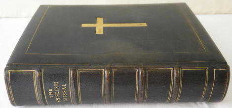 English Missal Knott